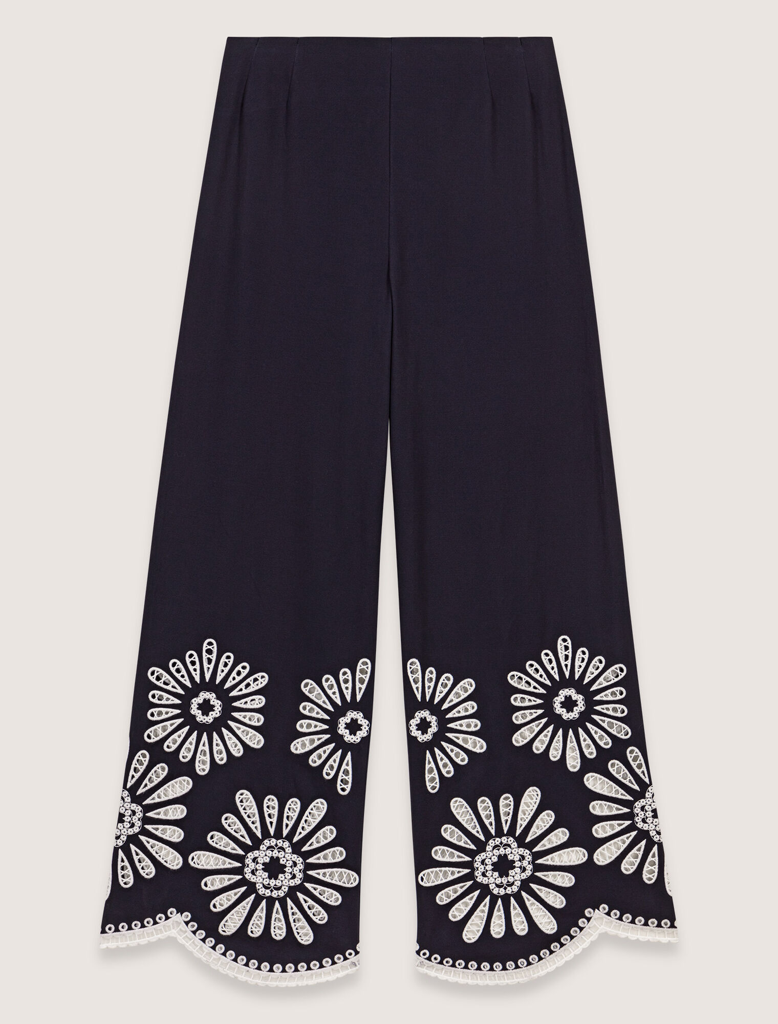 Pantalon avec détails crochet