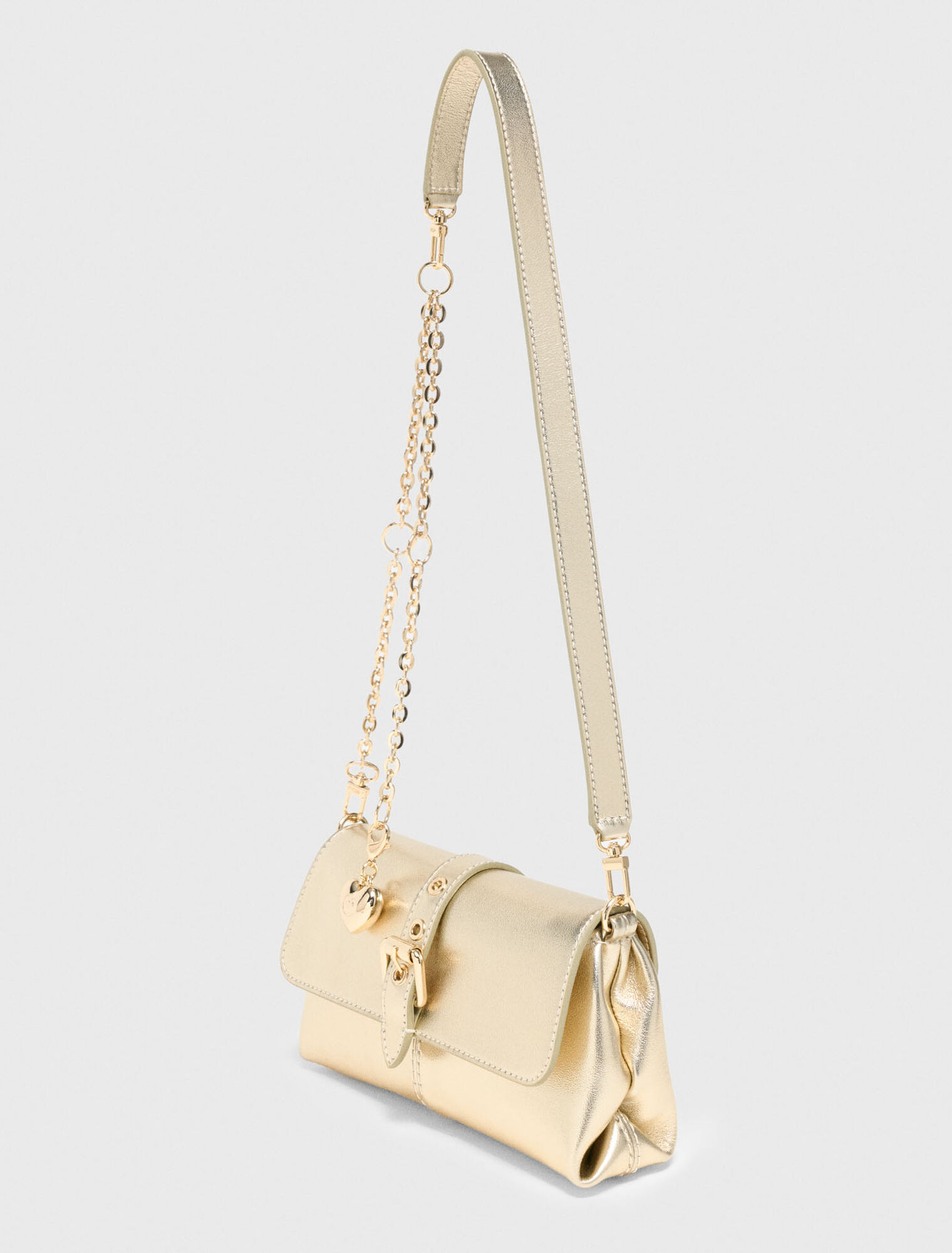 Miss M walk m&eacute;talis&eacute;