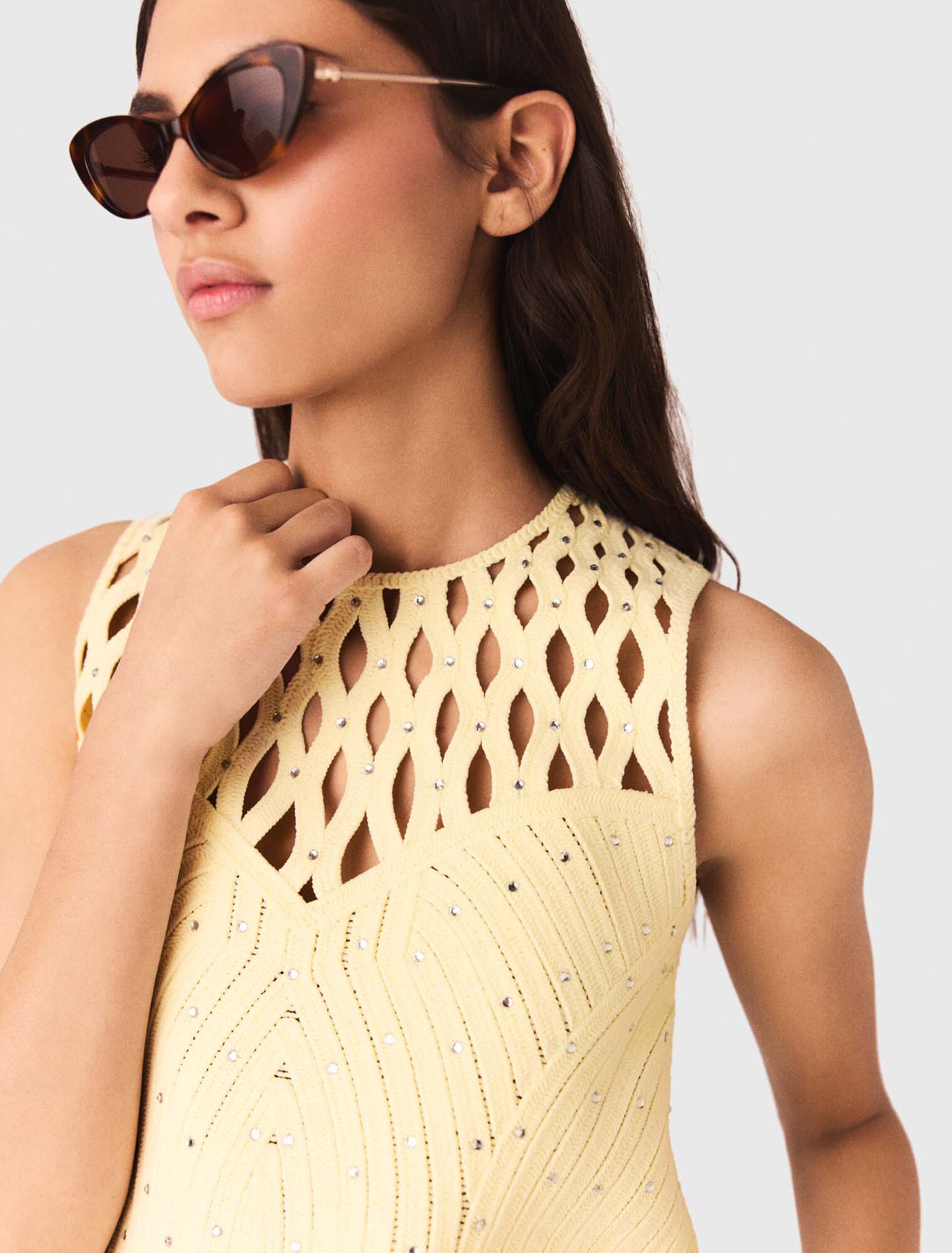 Top en crochet strass&eacute;