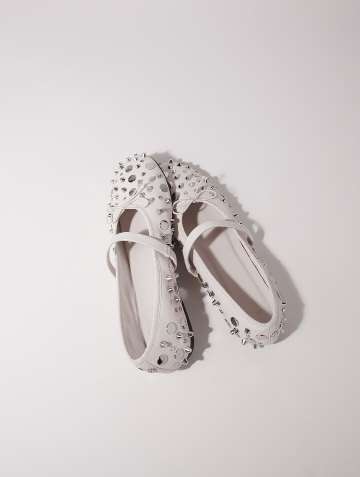Ballerines à studs argentés