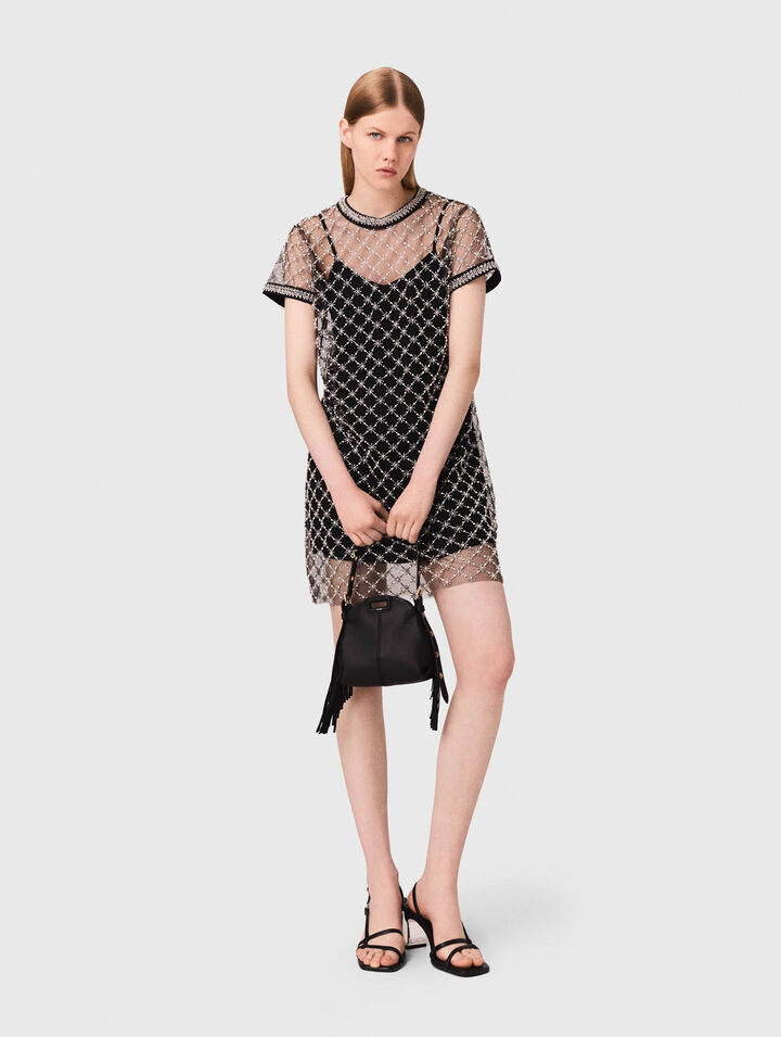 Robe courte en tulle brodé