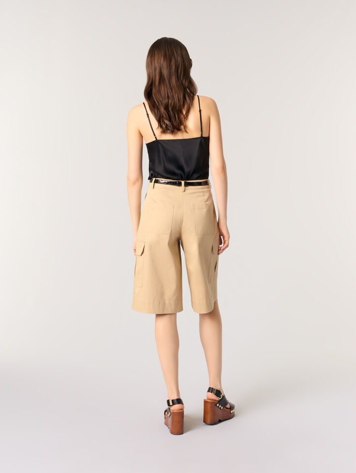 Top en satin de soie et dentelles