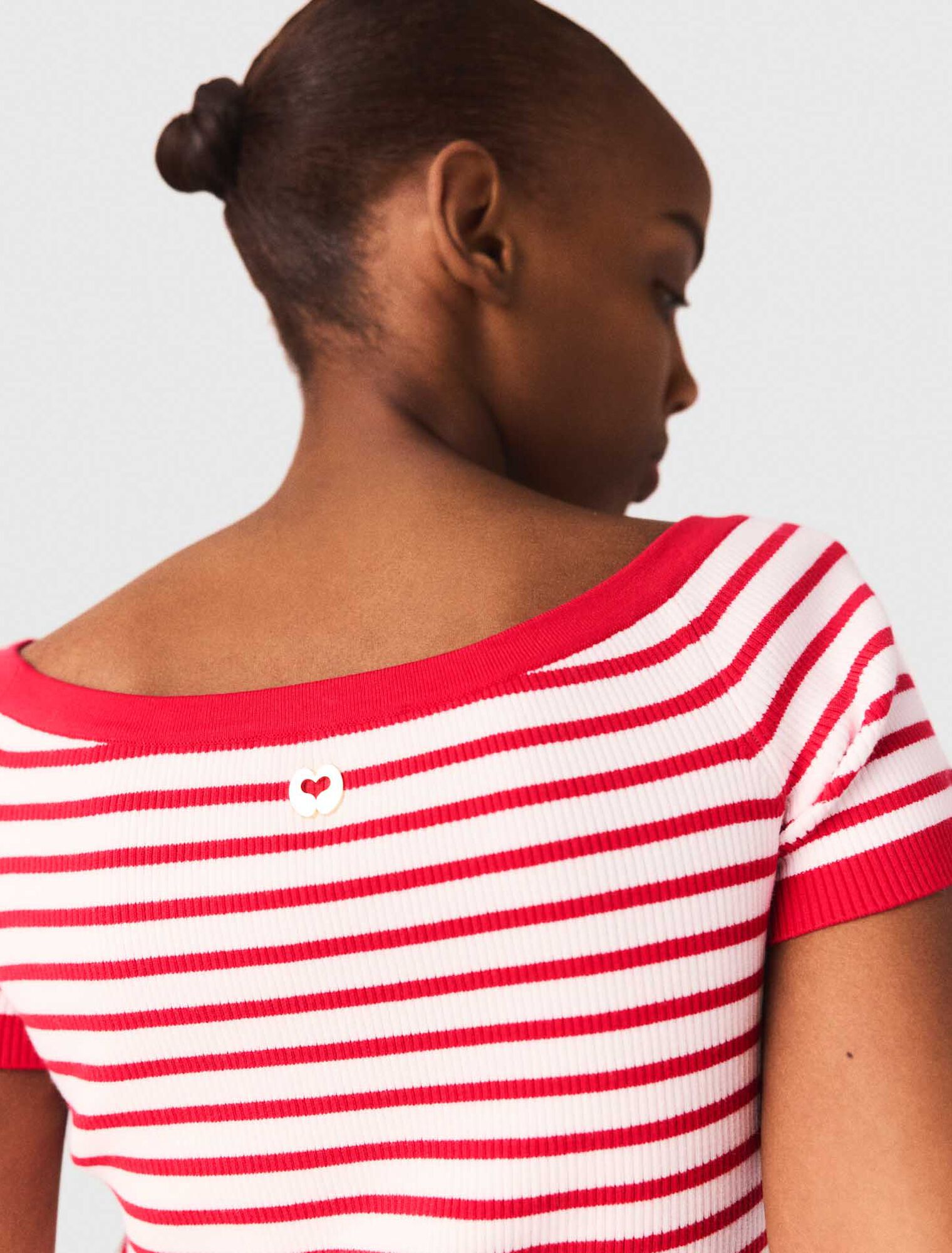 Top en maille ray&eacute; &agrave; col bateau