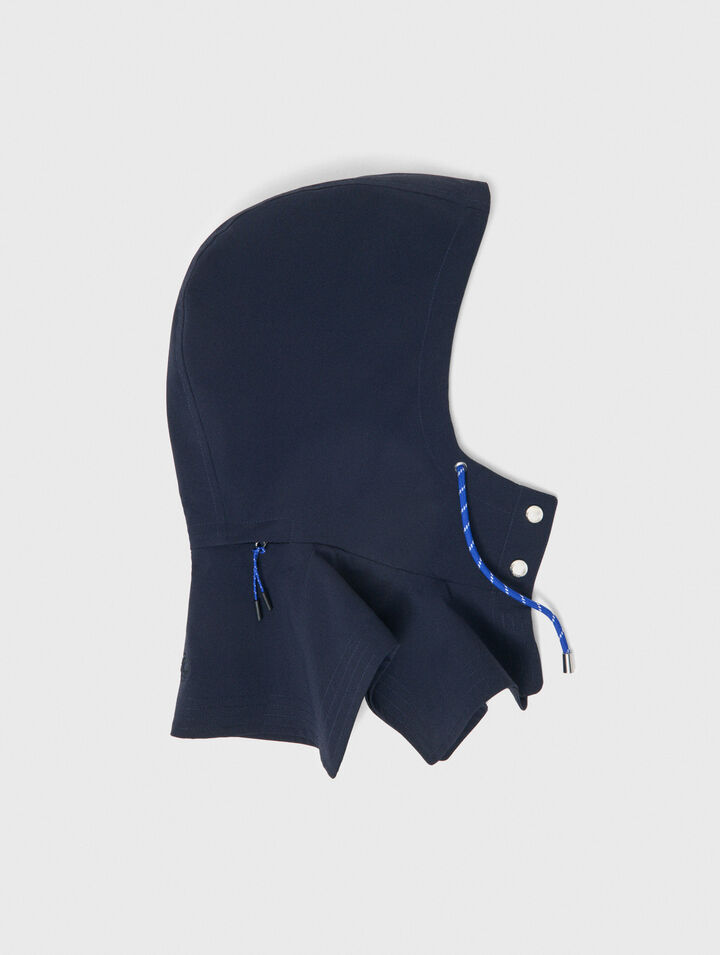 Capuche imperm&eacute;able avec cordons
