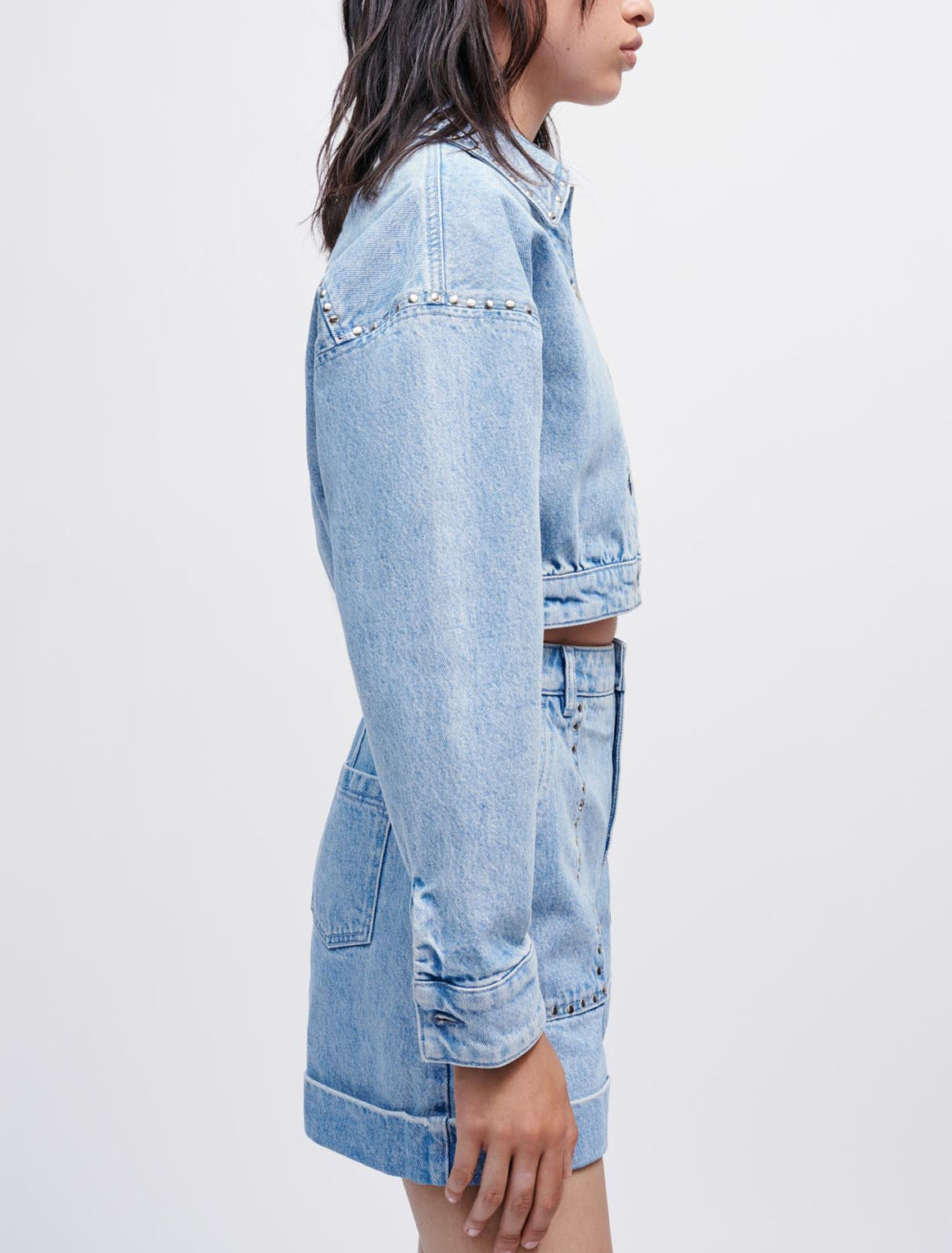 Blouson en jean à studs