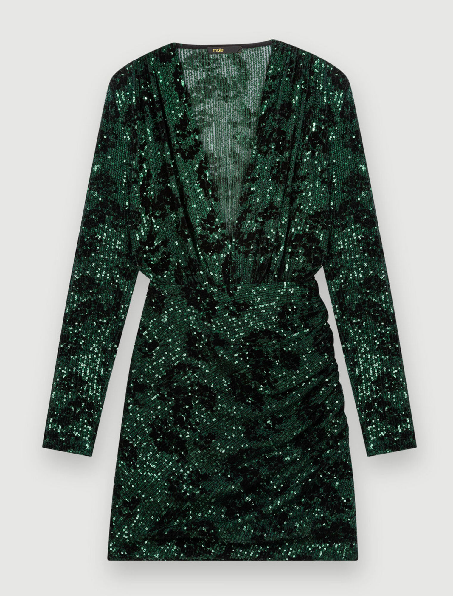 Robe entièrement brodée de sequins