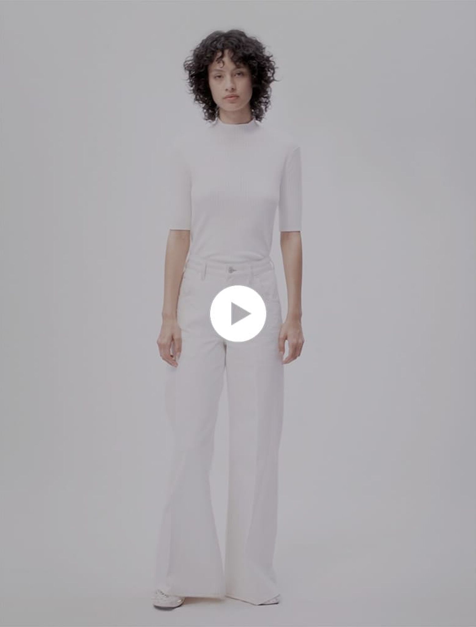 Jean large taille haute brodé