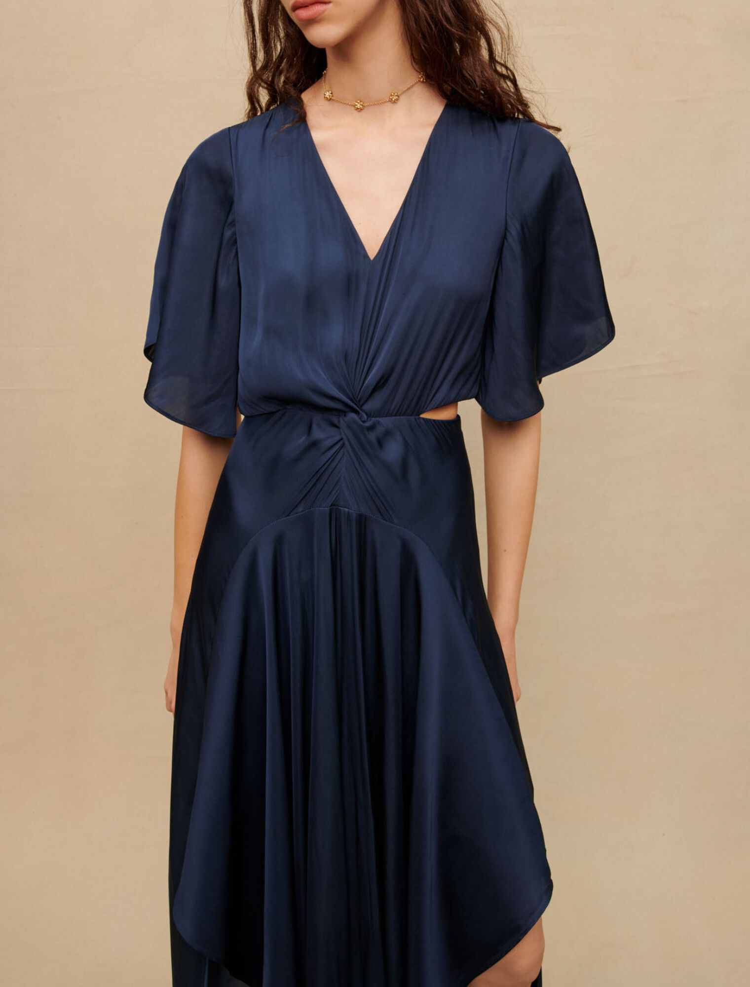 Robe foulard en satin fluide