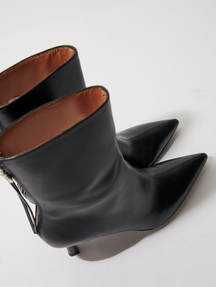 Bottines à bout pointu