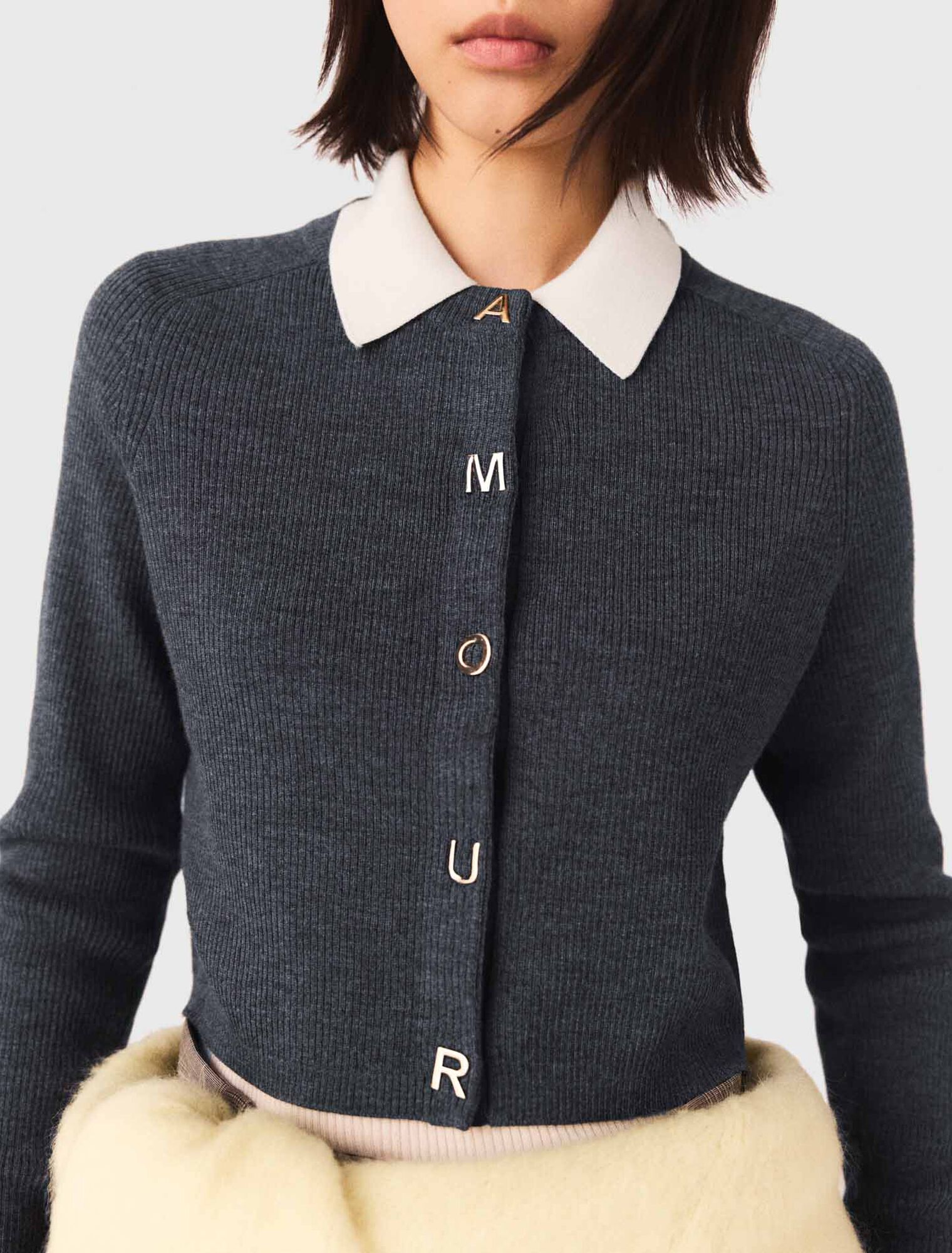 Cardigan cotelé à col rond