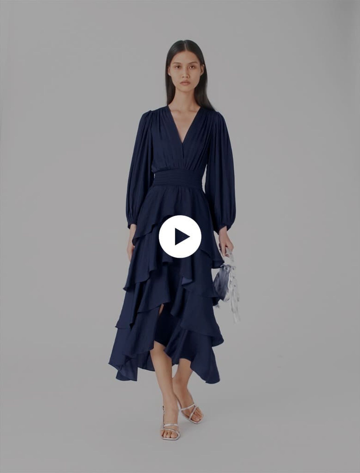 Robe longue à volants
