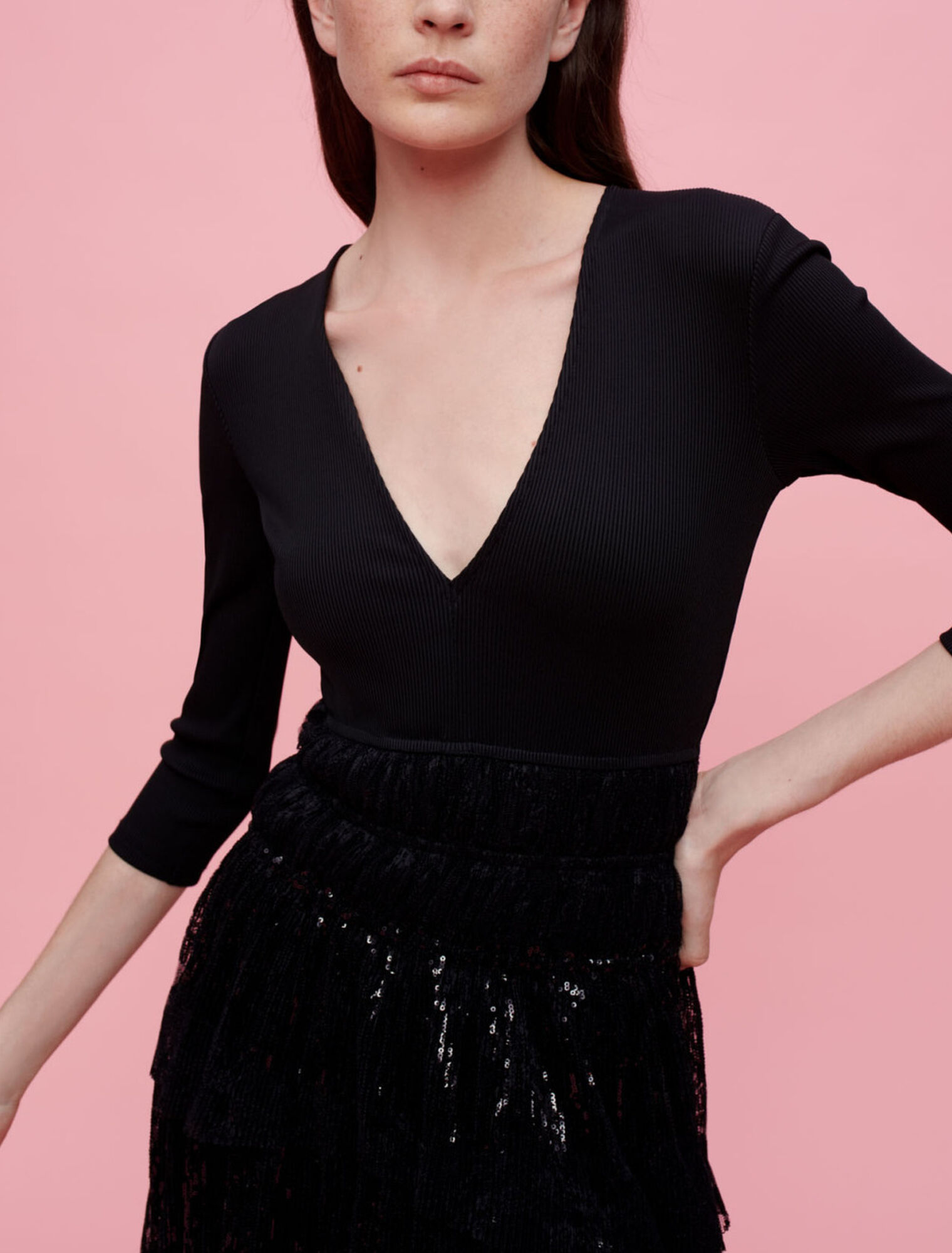 Robe en mix jersey et dentelle sequins