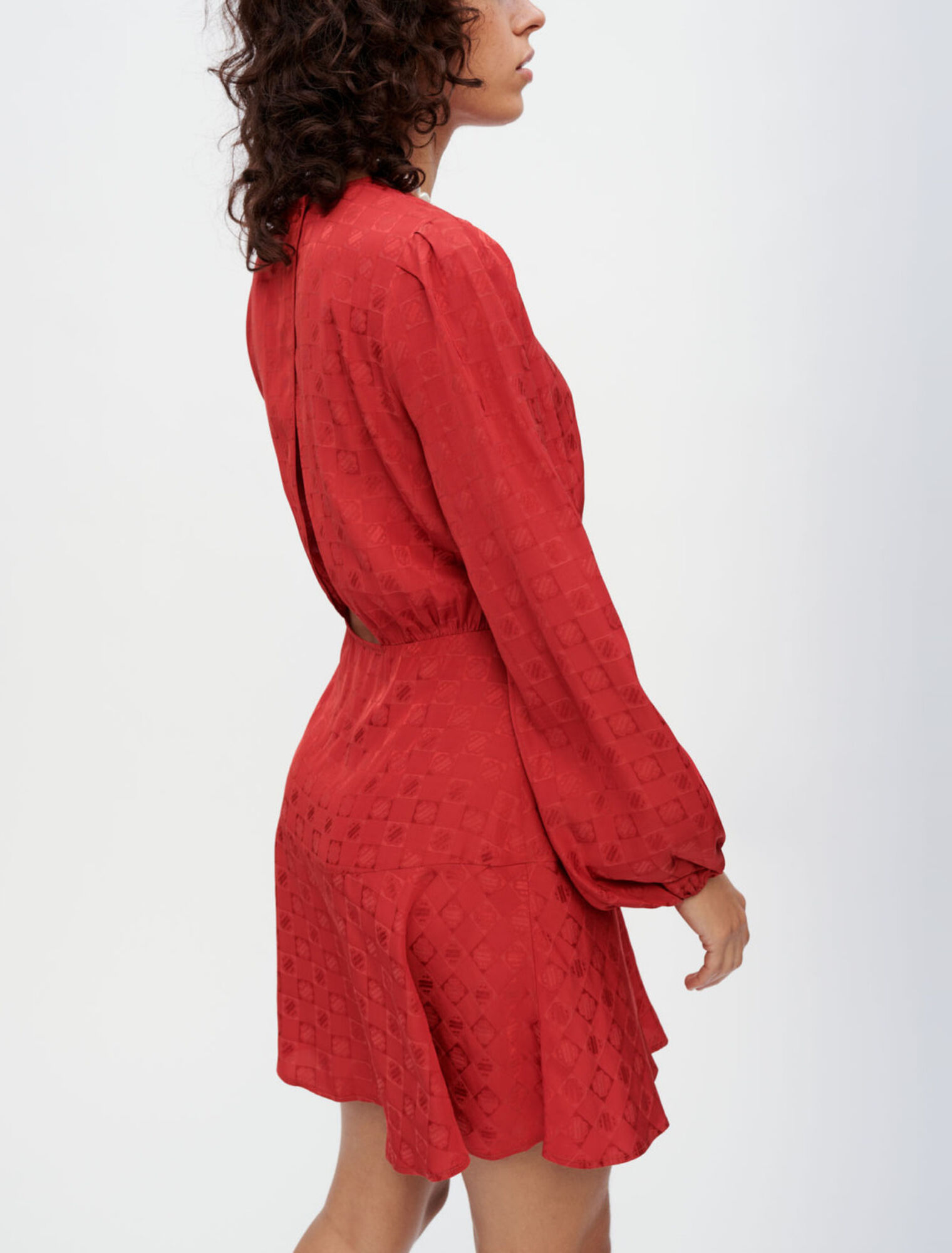 Robe en viscose à jacquard Clover Maje