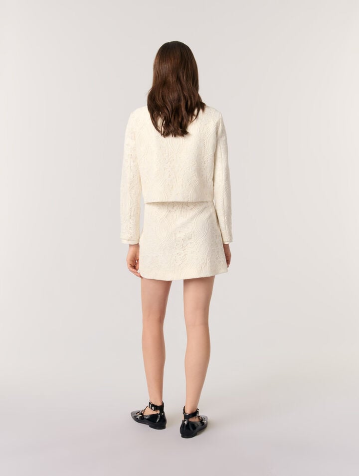 Veste courte en guipure
