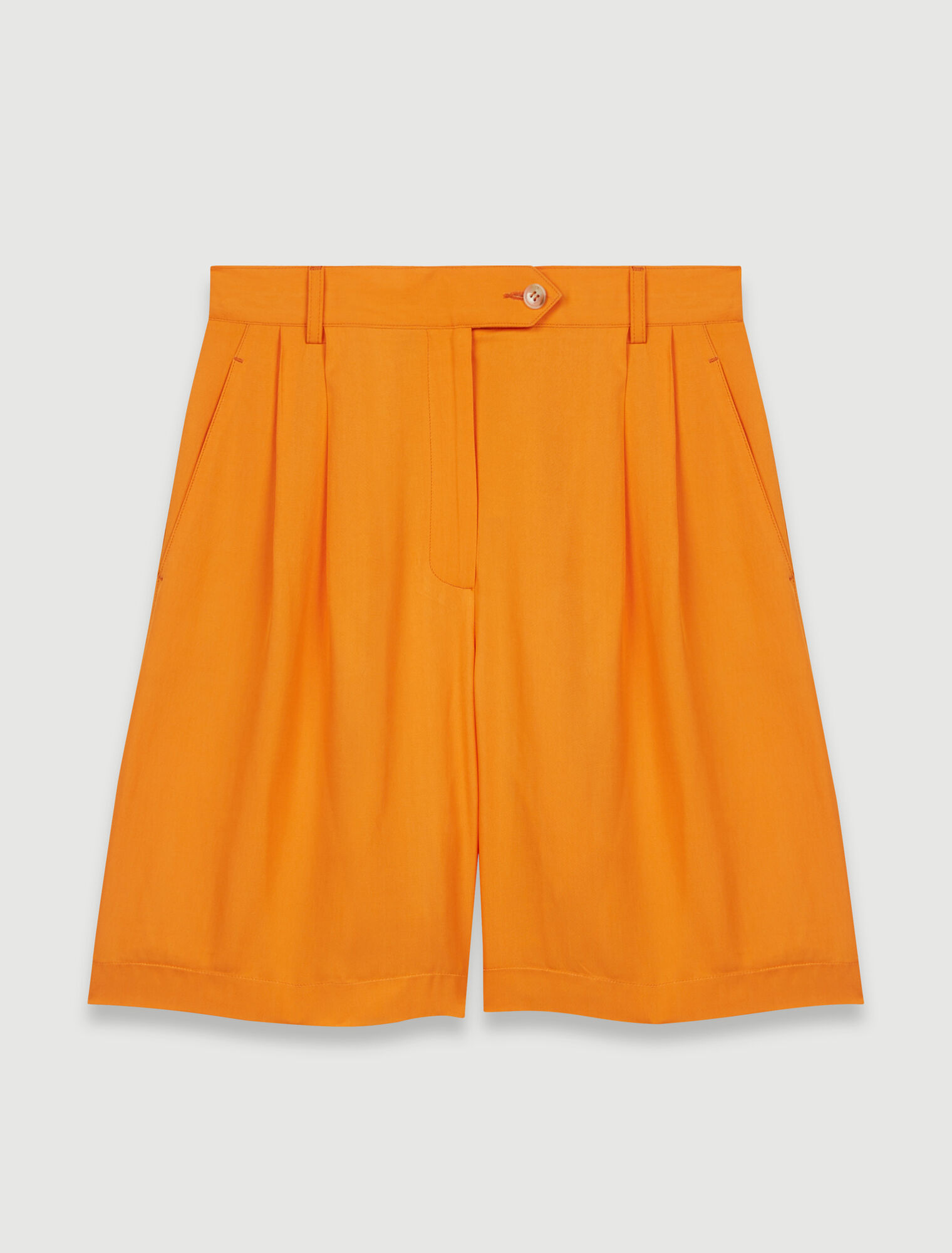 Short évasé satiné