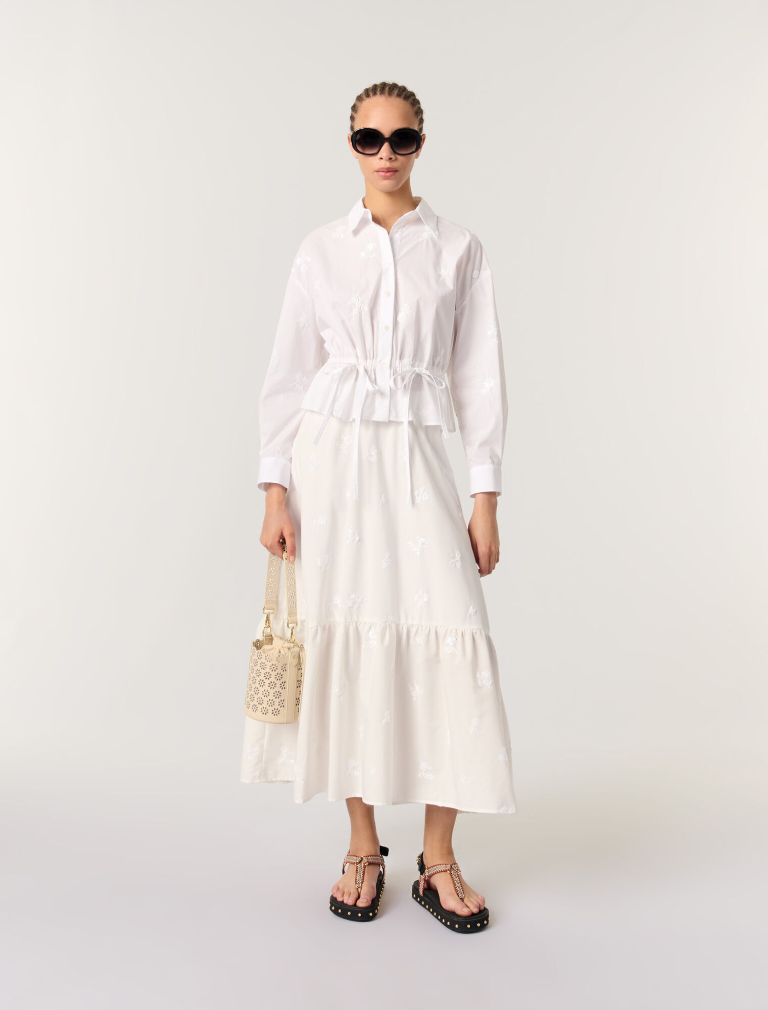 Chemise courte brodée