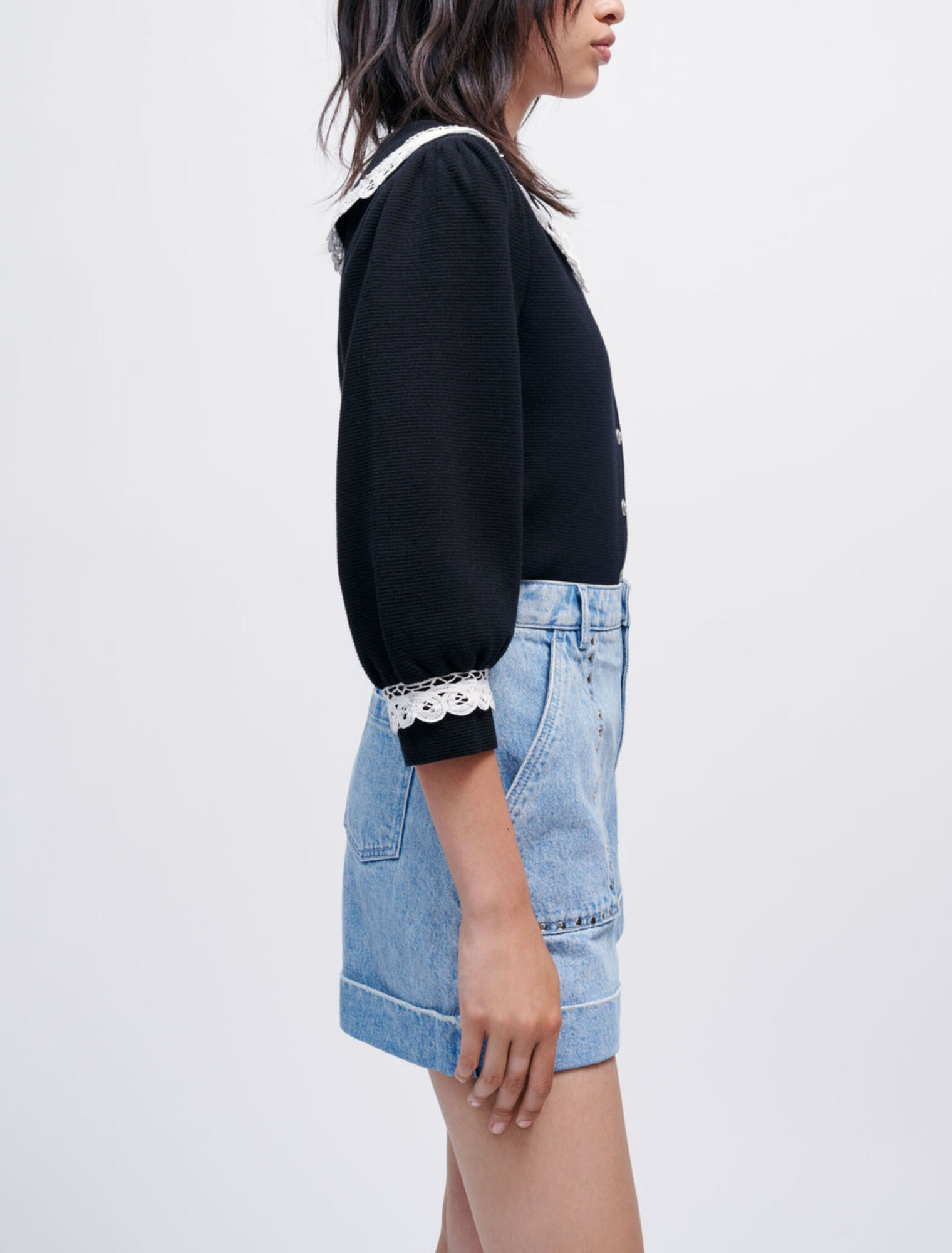 Short en jean à studs