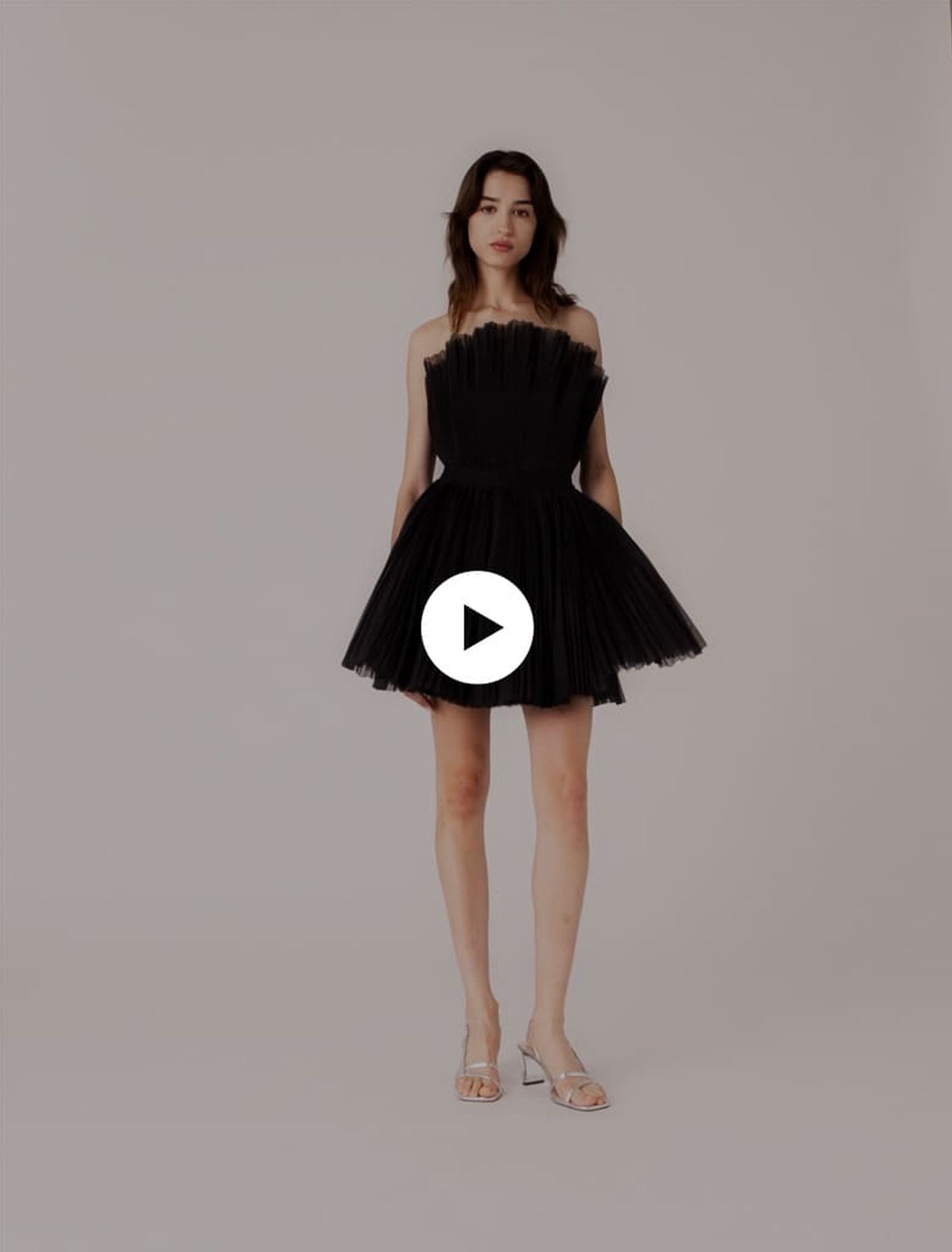Robe bustier en tulle et organza