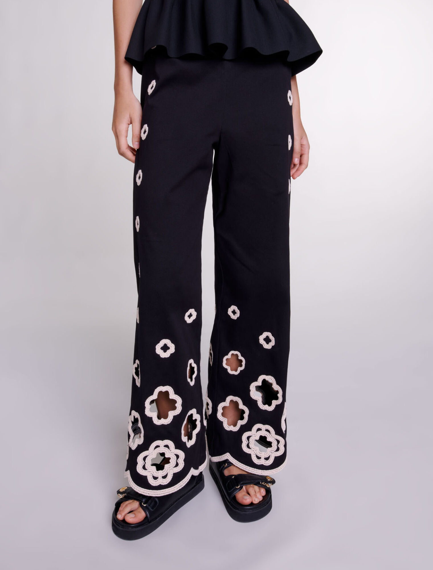 Pantalon large à crochet