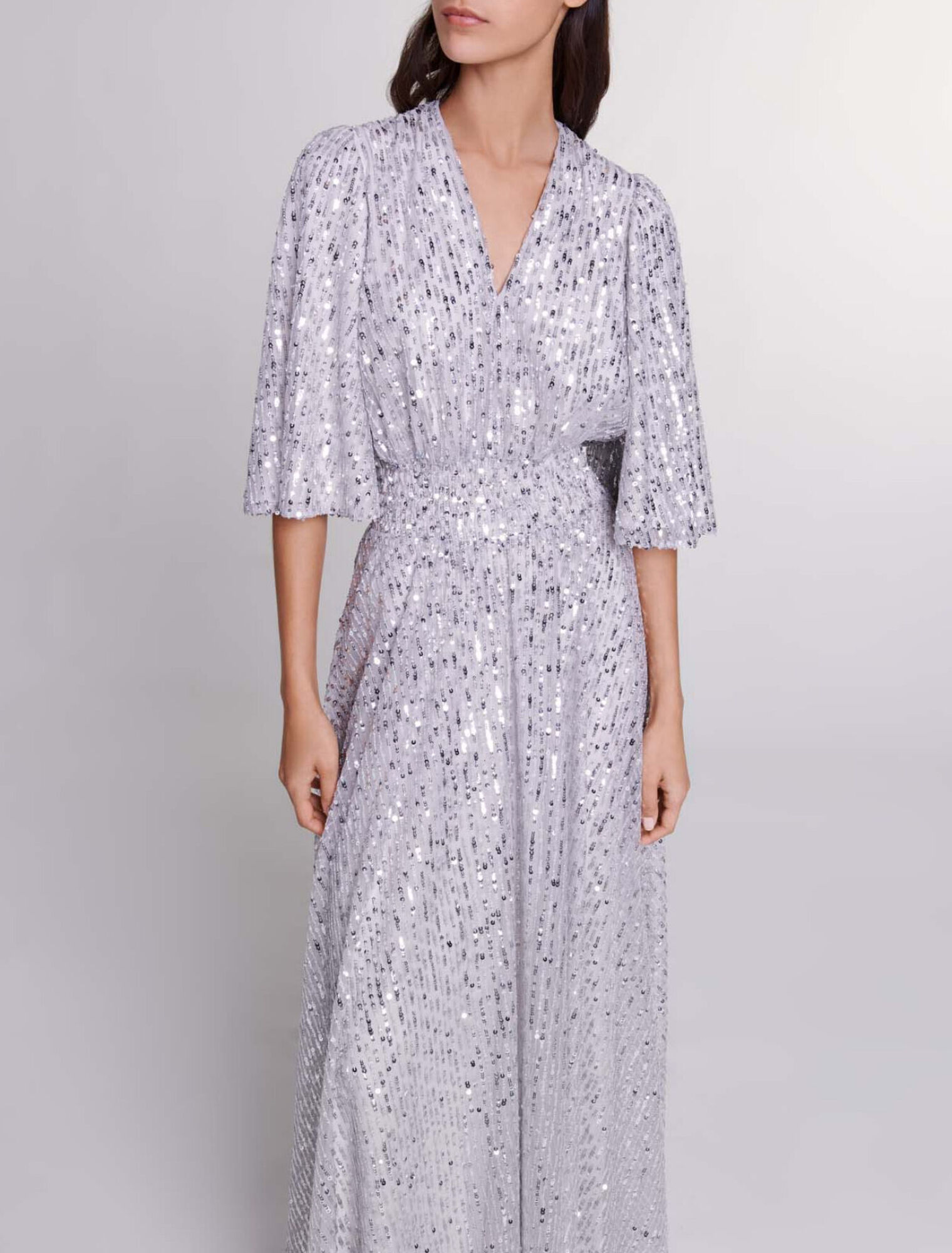 Robe longue &agrave; sequins