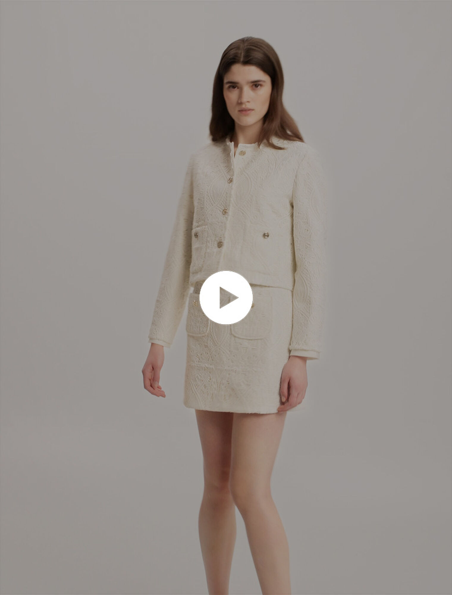Veste courte en guipure