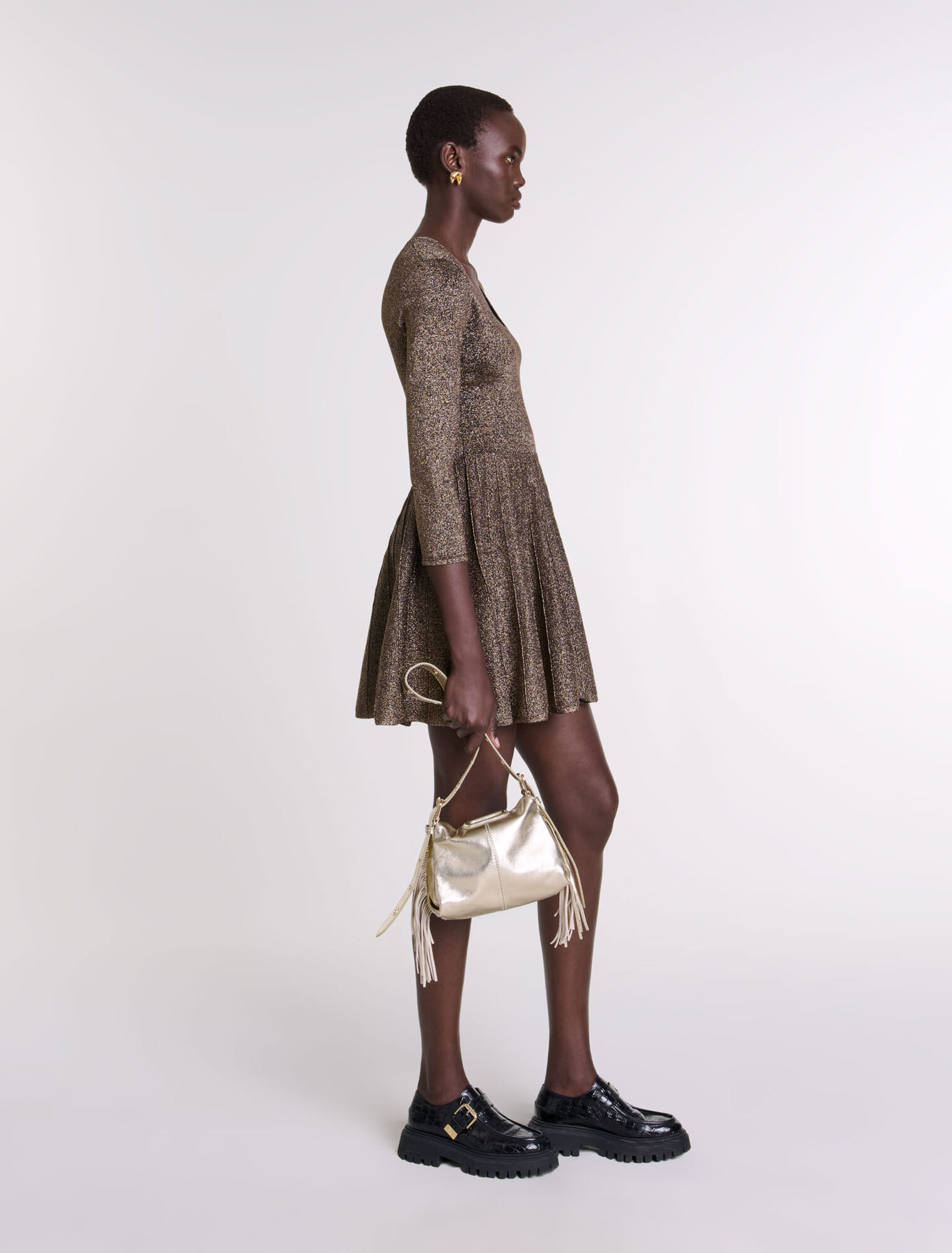 Robe courte en maille brillante