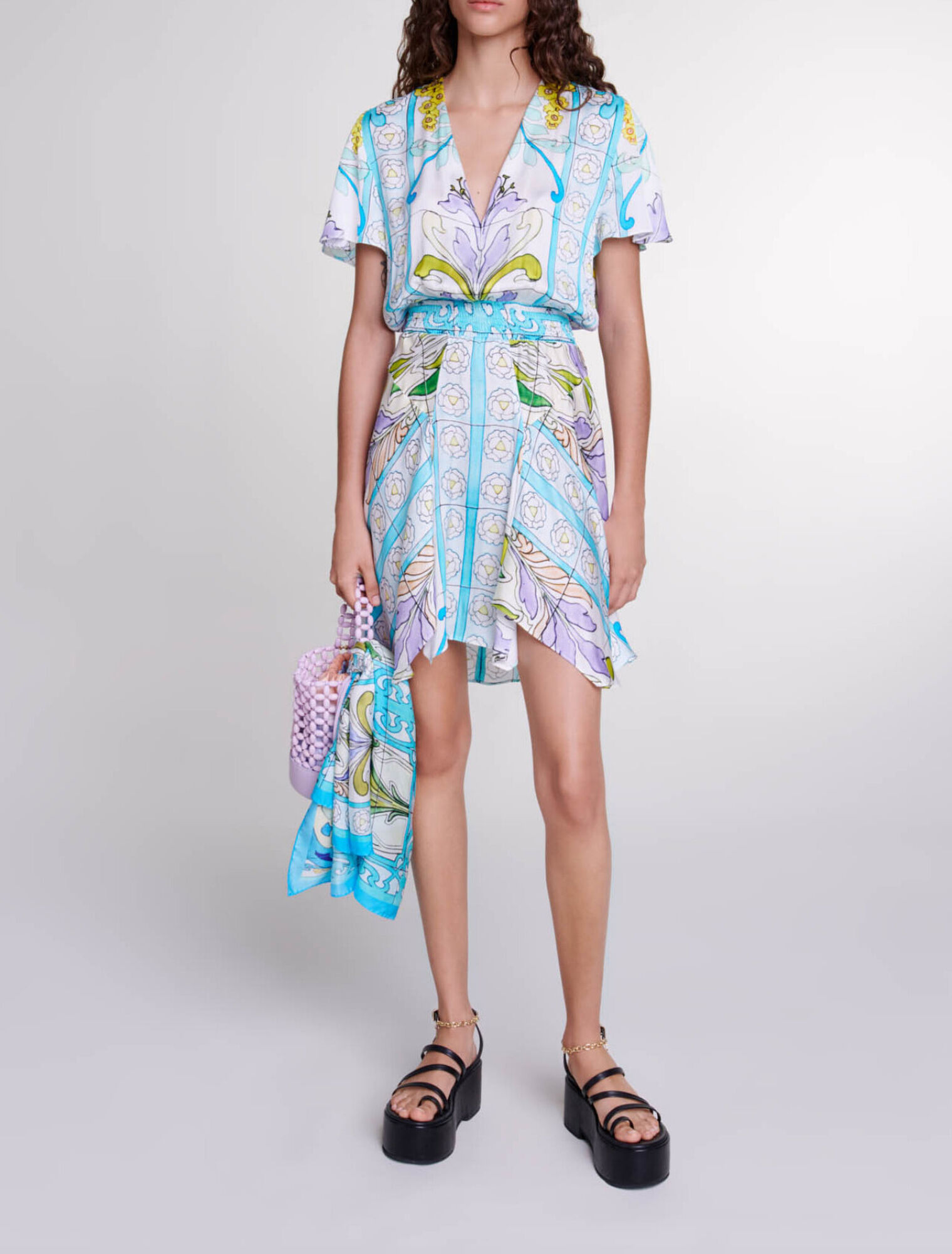 Robe courte imprimée satinée