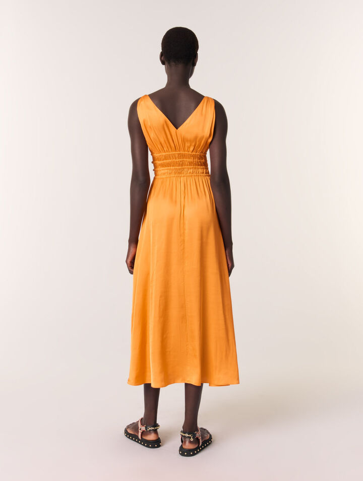 Robe longue satin&eacute;e