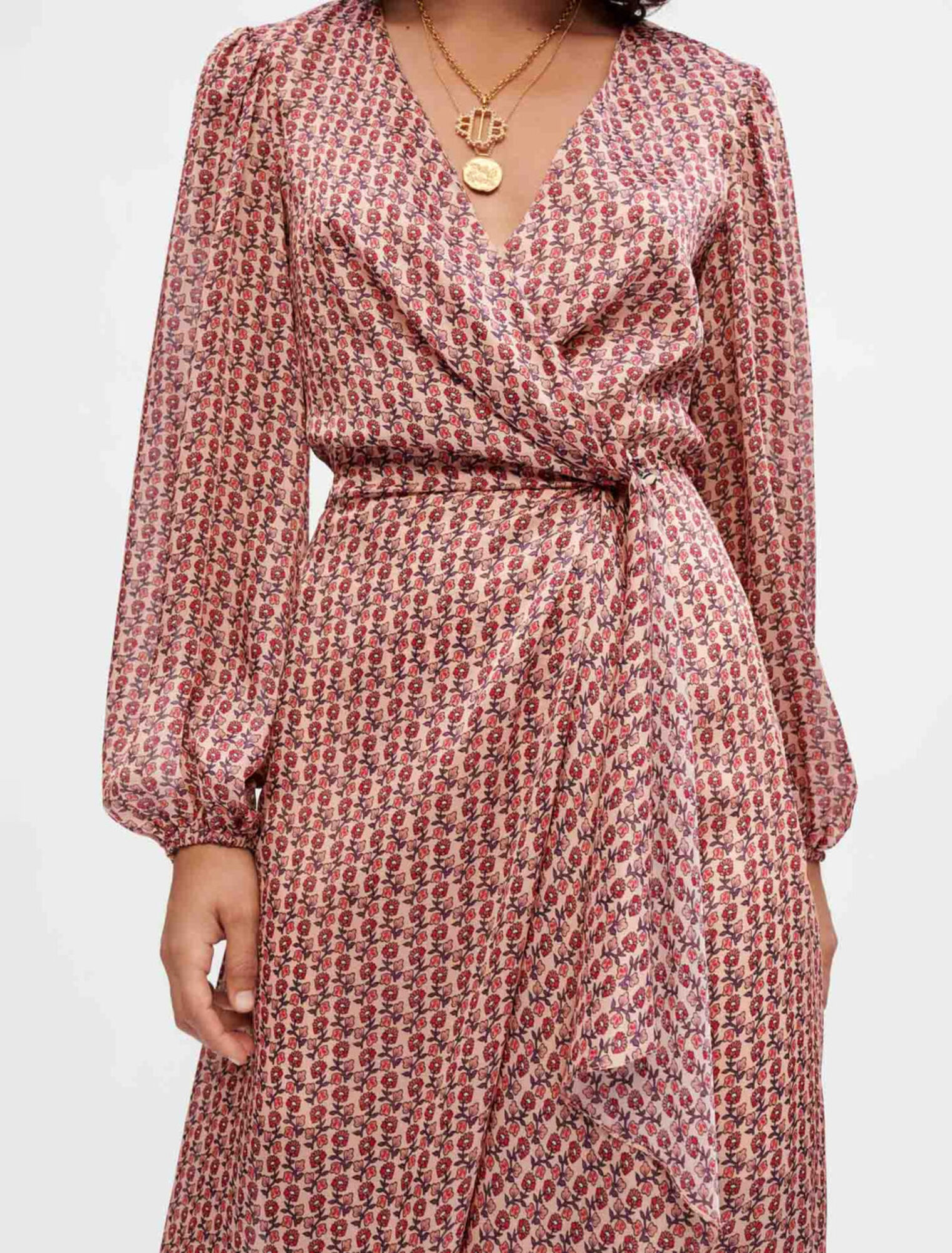 Robe drapée en satin imprimé