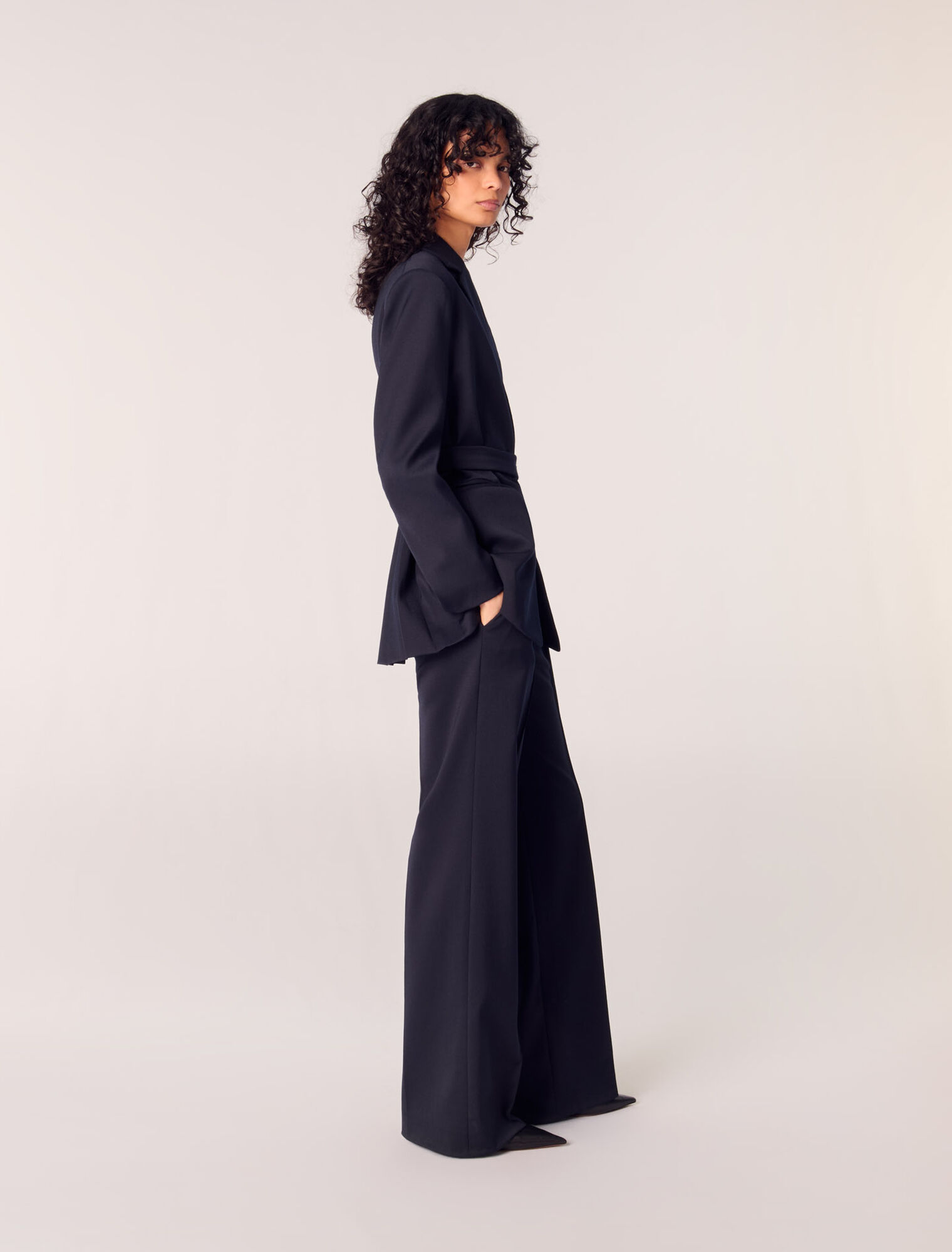 Veste tailleur avec dos plissé