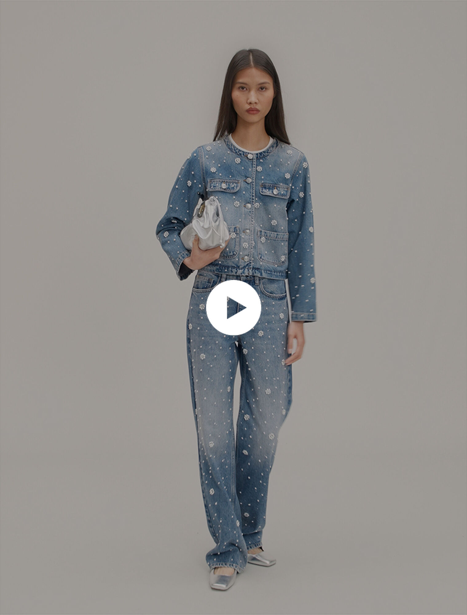 Veste en denim brodé