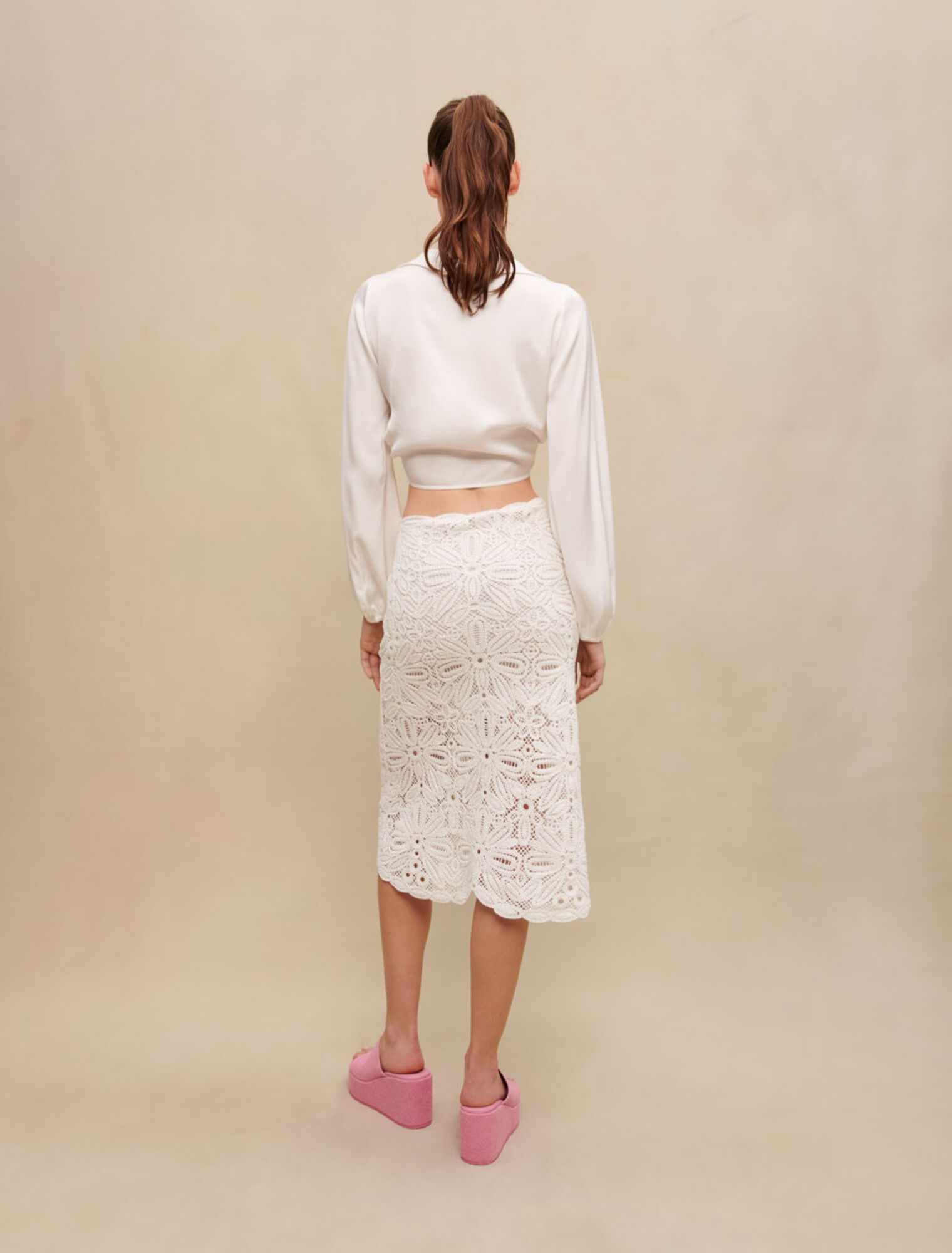 Chemise satinée nouée