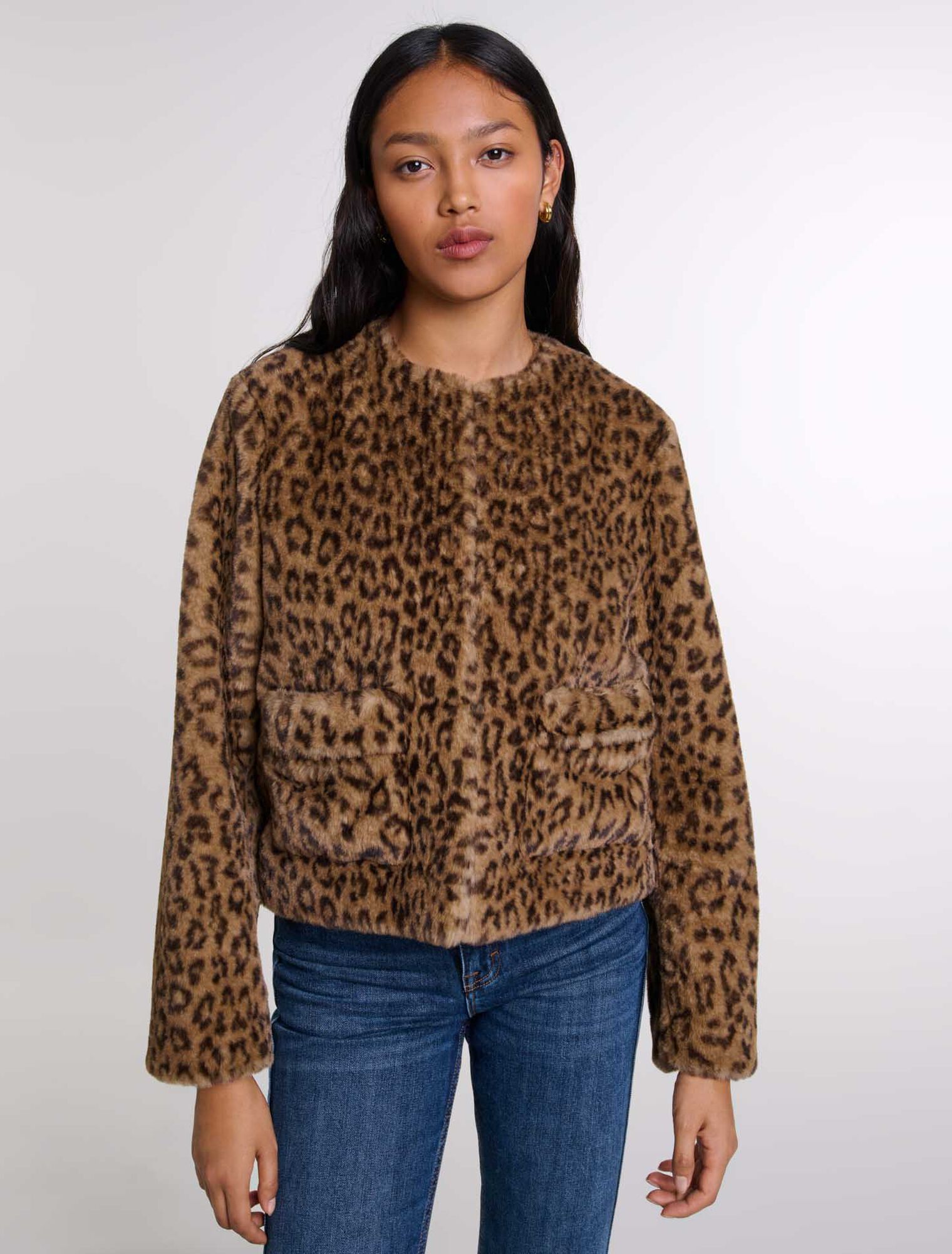 Veste courte en fausse fourrure