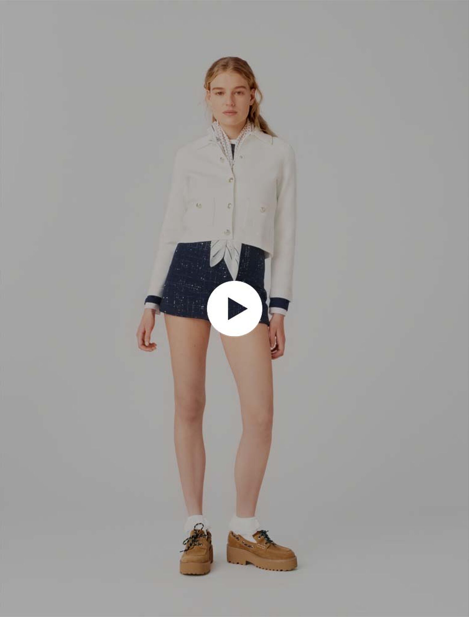 Short trompe l'&oelig;il