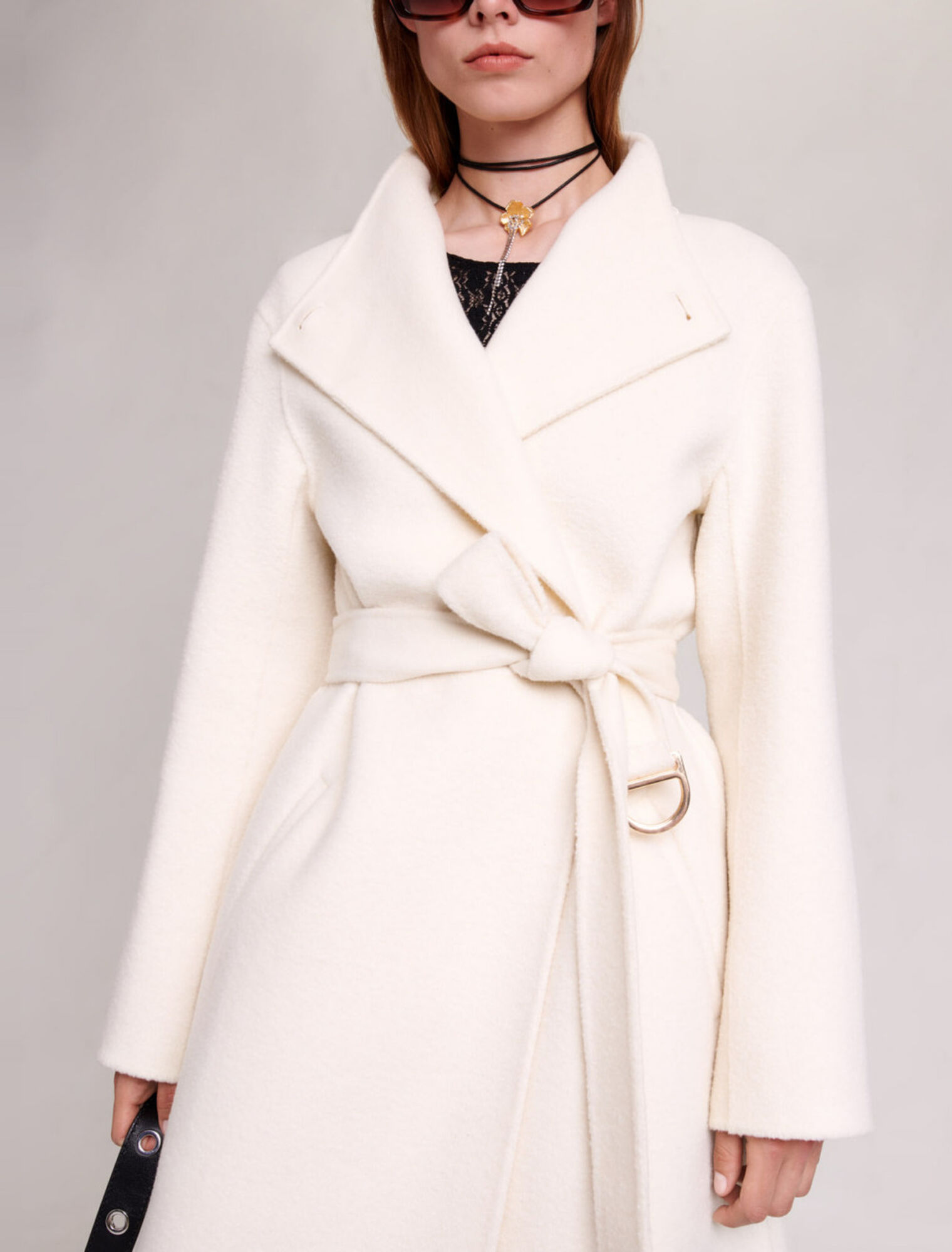 Manteau mi-long à nouer