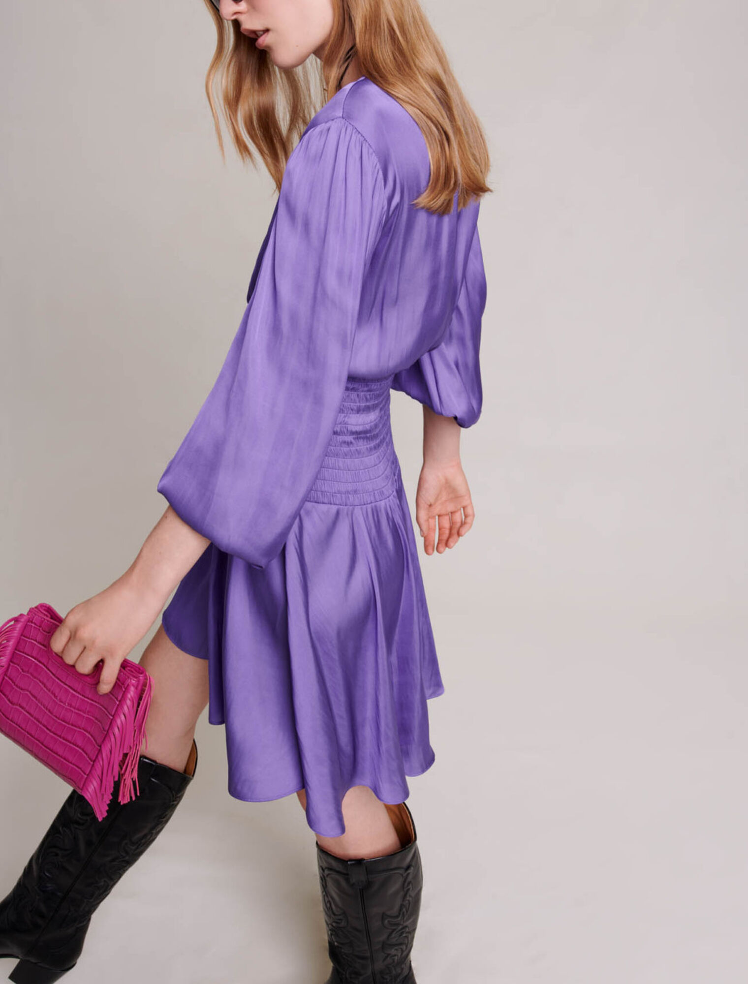 Robe courte satinée