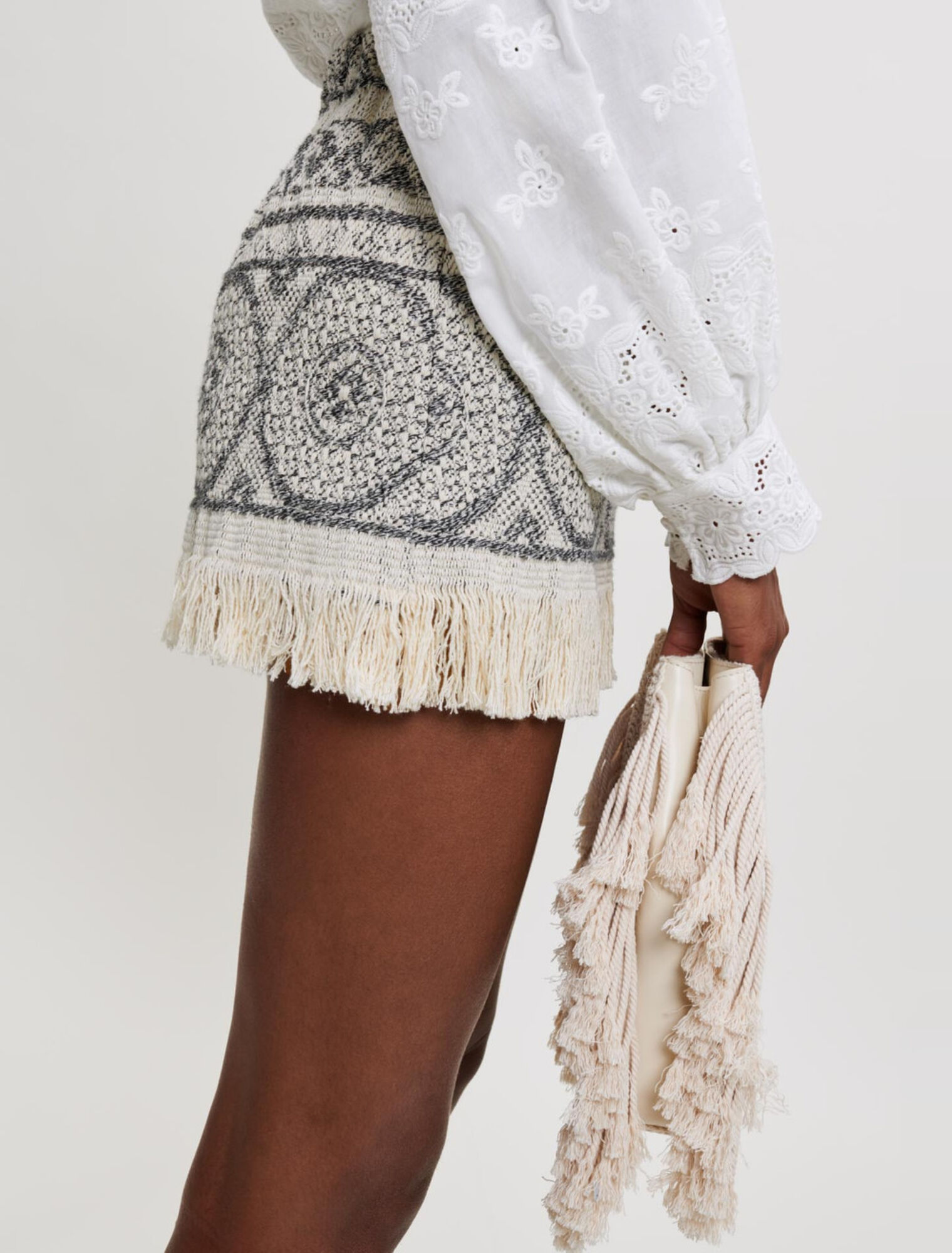Jupe façon short en jacquard à franges