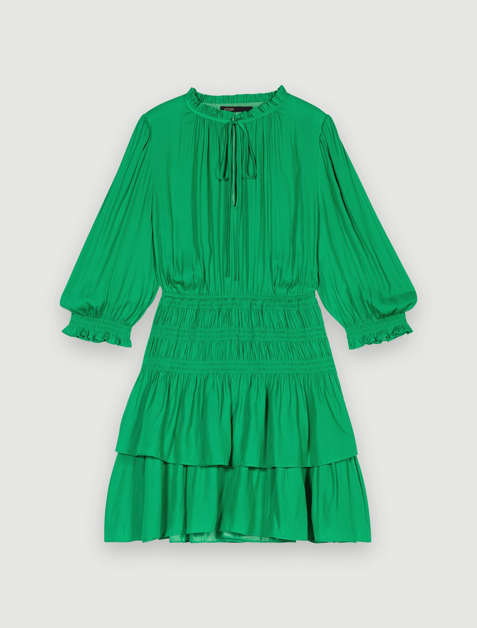Robe courte à volants