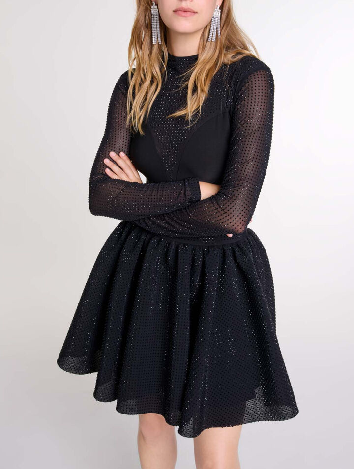 Jupe courte volumineuse &agrave; strass