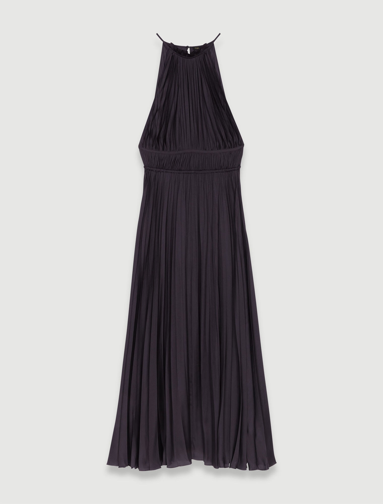 Robe longue satinée plissée
