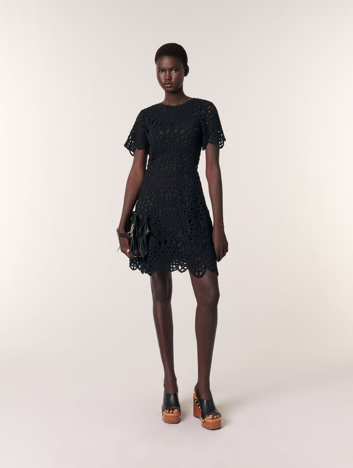 Robe courte en crochet