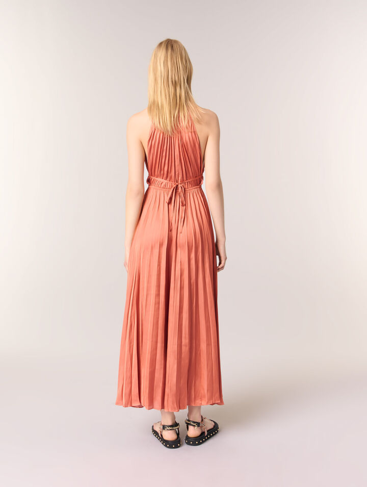 Robe longue plissée