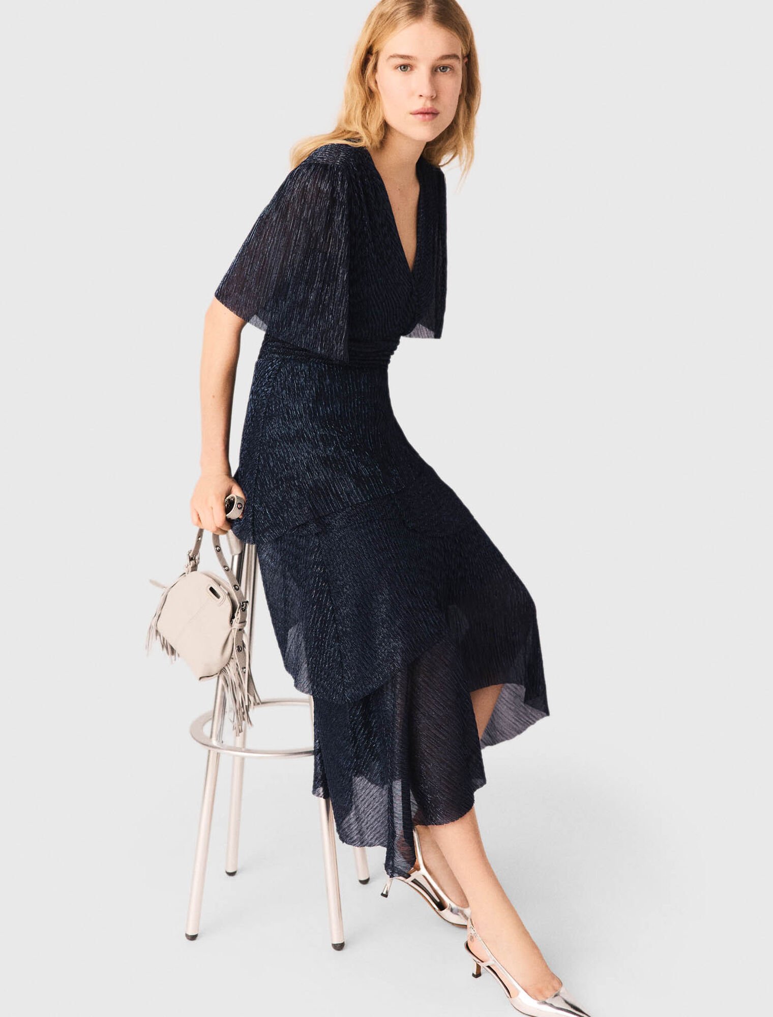 Robe mi-longue &agrave; volants m&eacute;talis&eacute;e