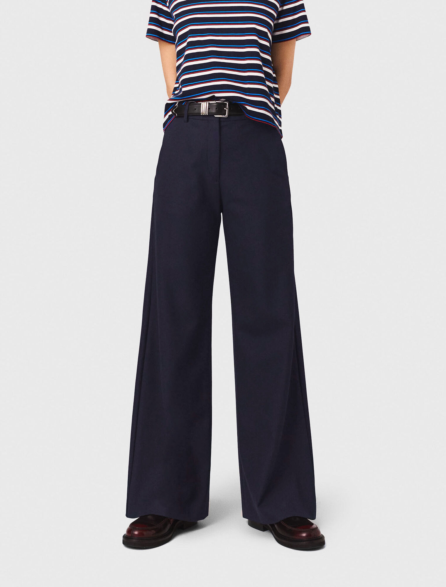 Pantalon de tailleur avec pli