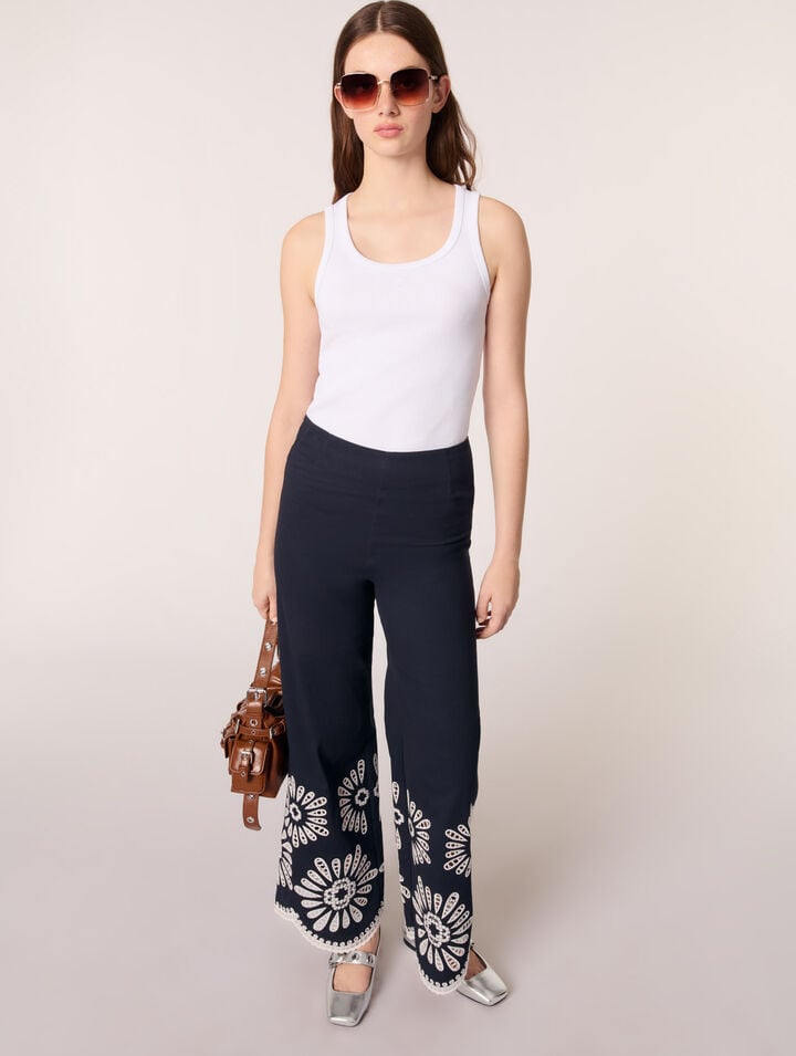 Pantalon avec détails crochet