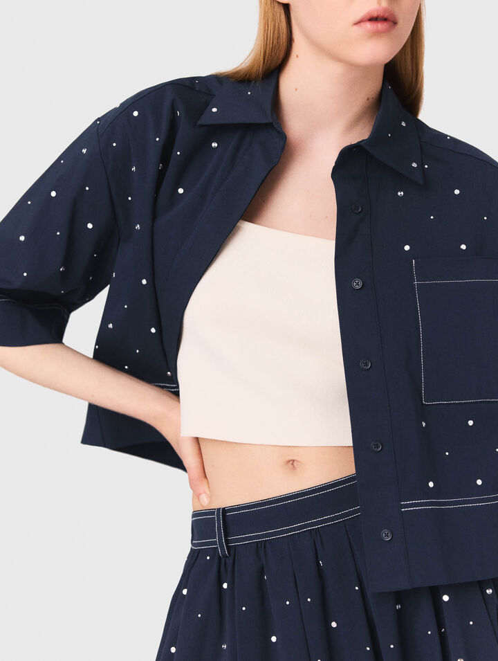 Chemise cropped ornée de clous