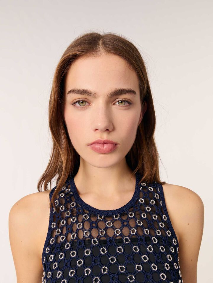 Robe longue en crochet avec perles