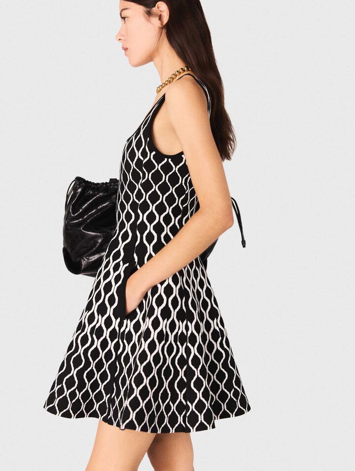 Robe courte en maille jacquard