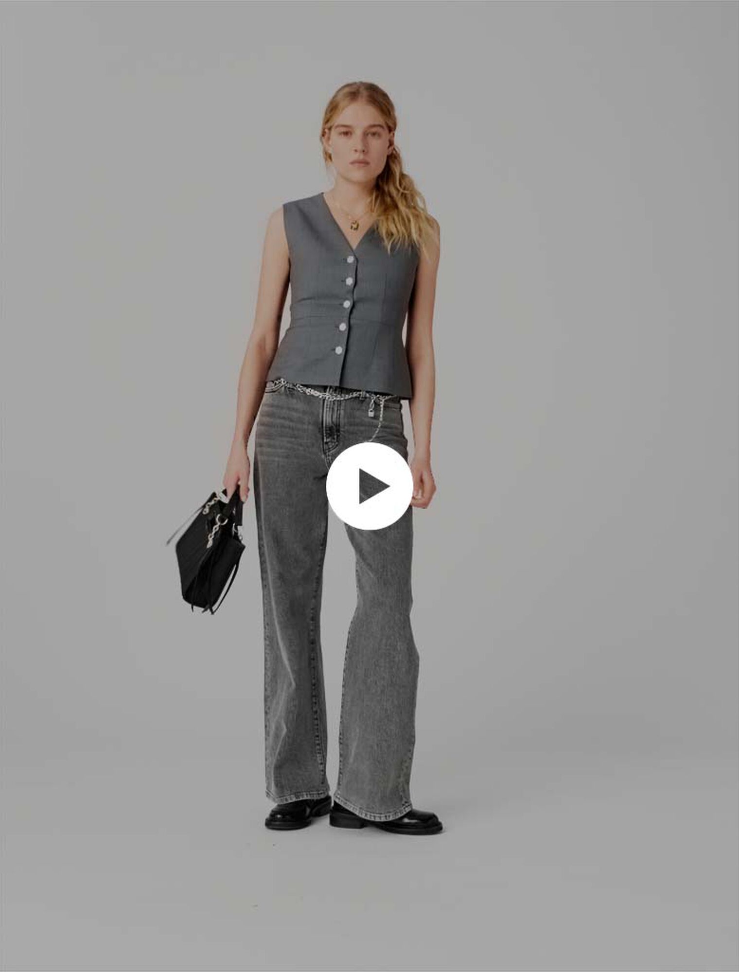 Veston de tailleur &agrave; boutons bijoux