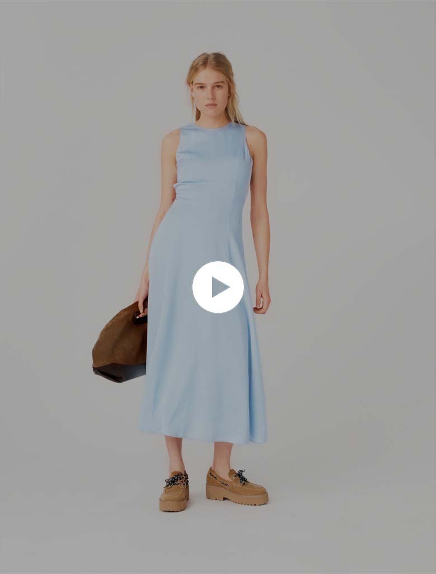 Robe longue avec ouverture dos